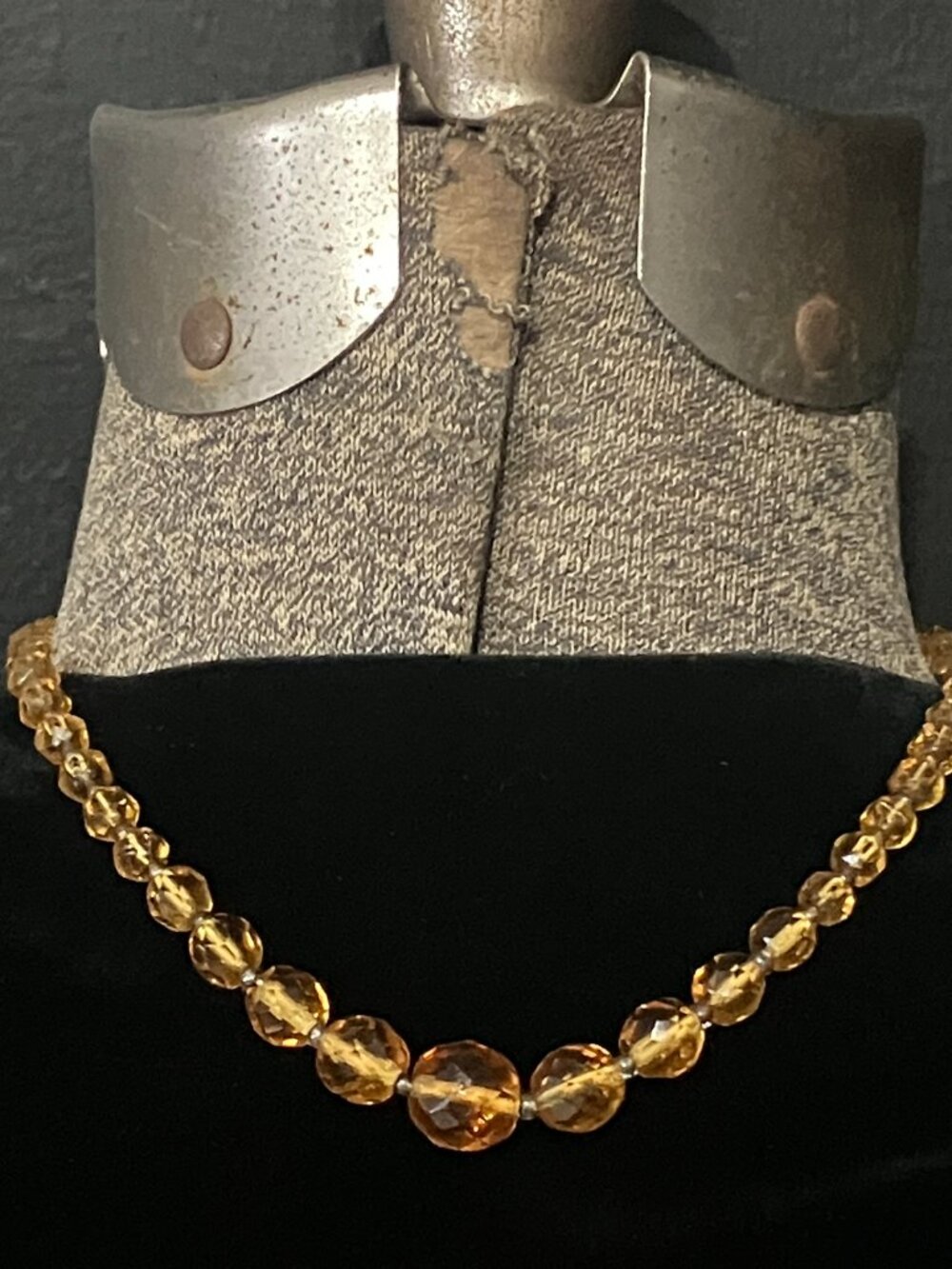 Vintage 1930s Faceted Orange Glass Graduated Necklace